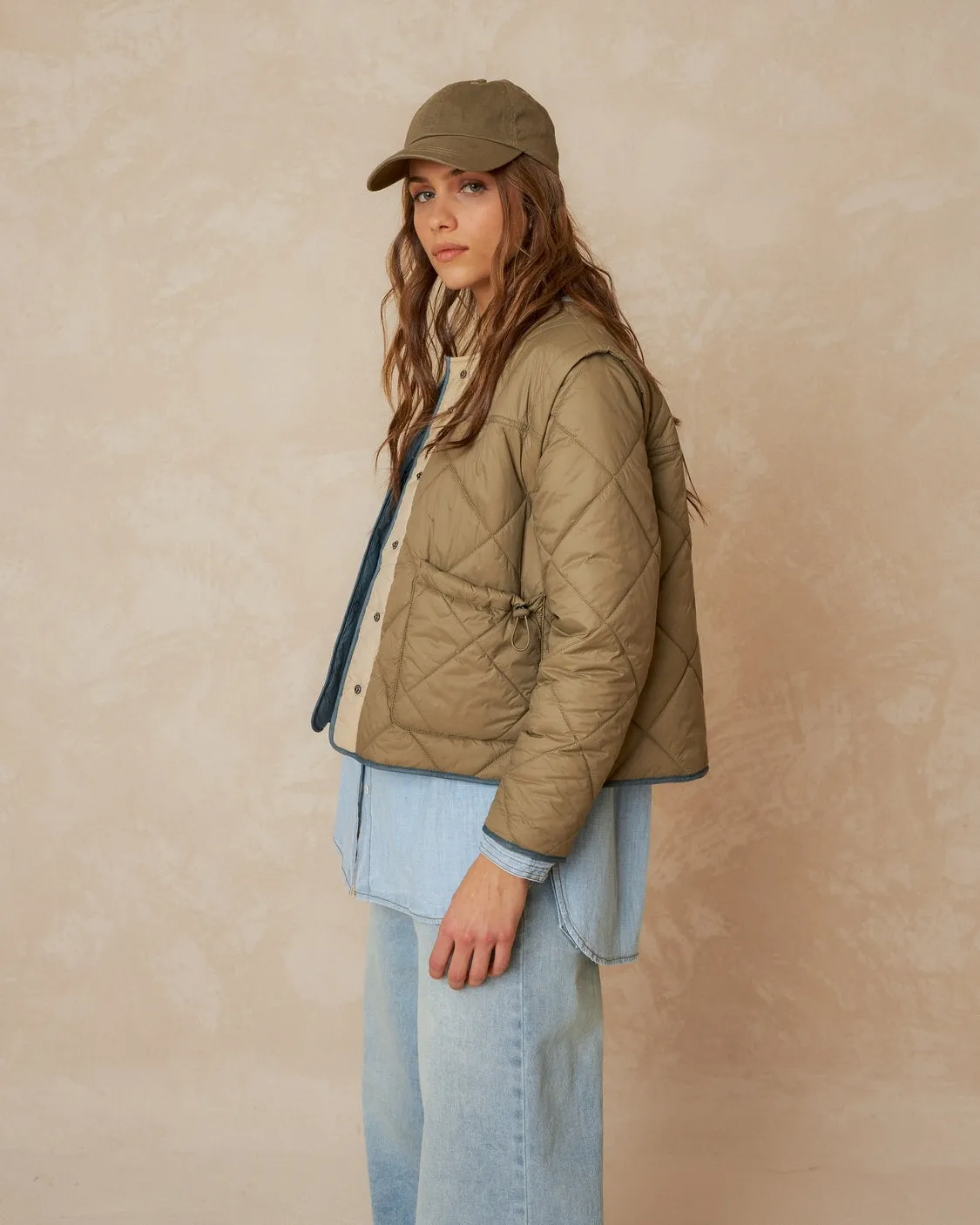 Indi & Cold Quilted Coat / Vest Khaki F706