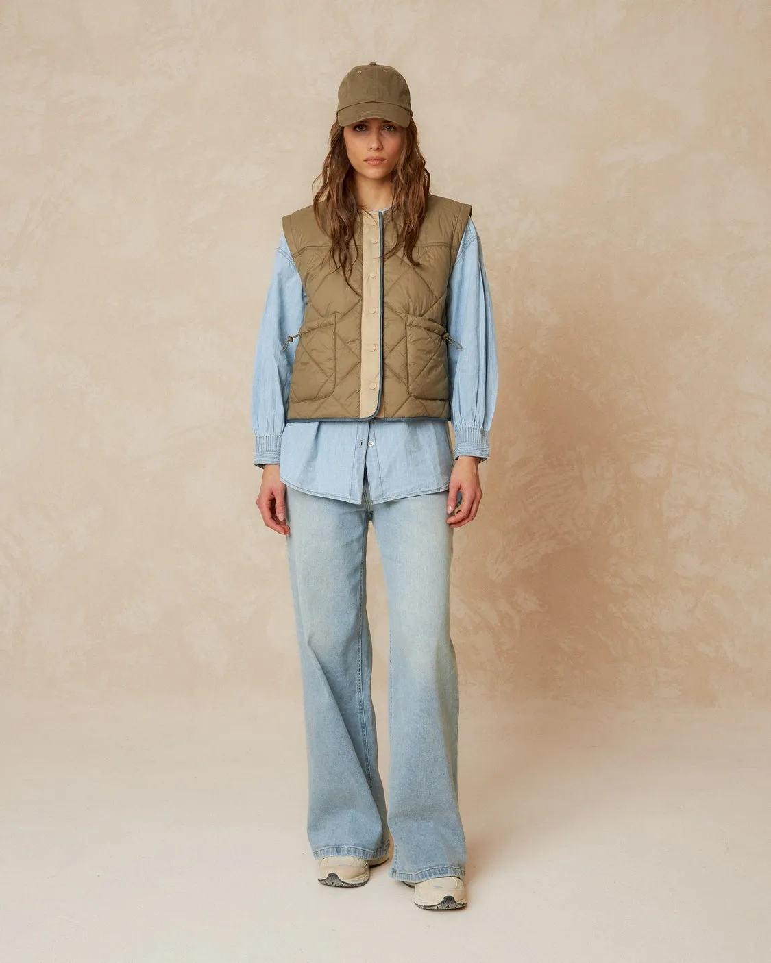 Indi & Cold Quilted Coat / Vest Khaki F706
