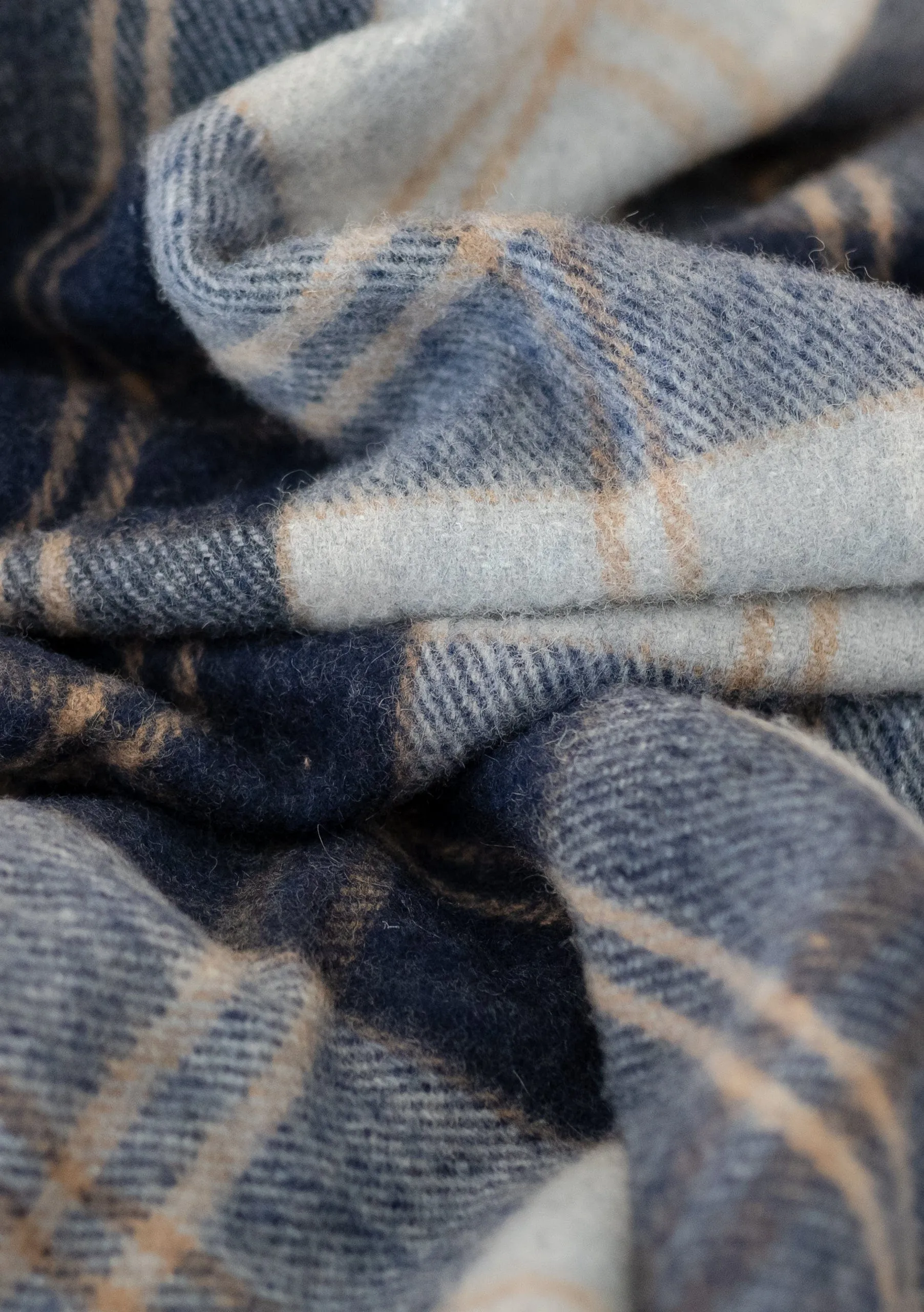 Recycled Wool Small Blanket in Bannockbane Silver Tartan