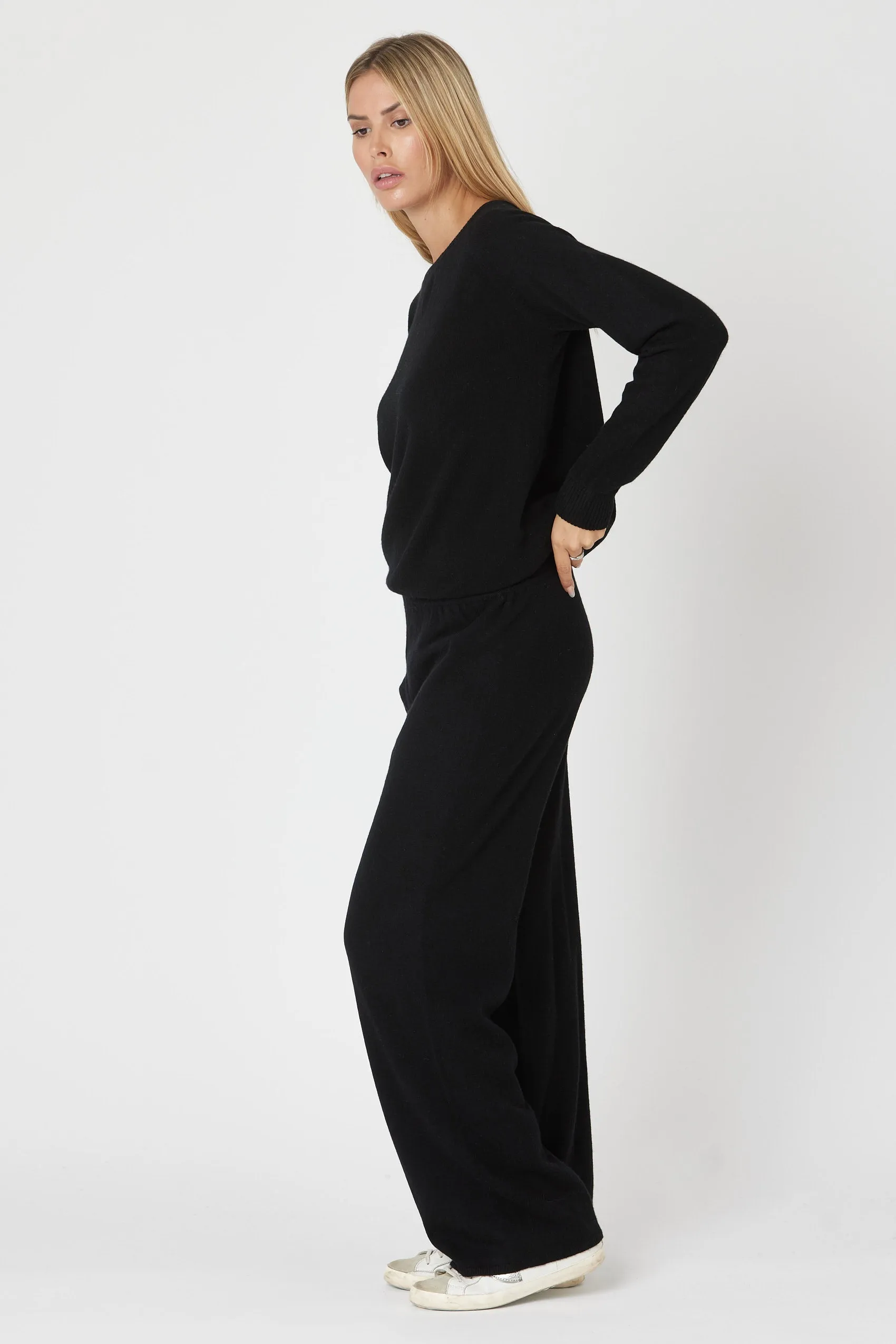 Wide Leg Cashmere Pant