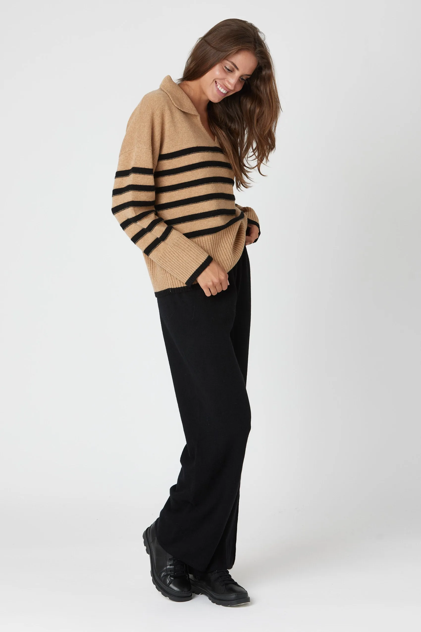 Wide Leg Cashmere Pant