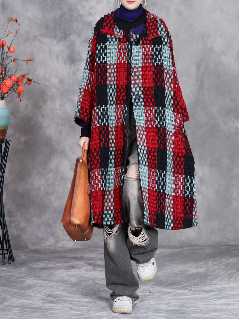 Women’s Elegant Winter Warmth in Wool Coat